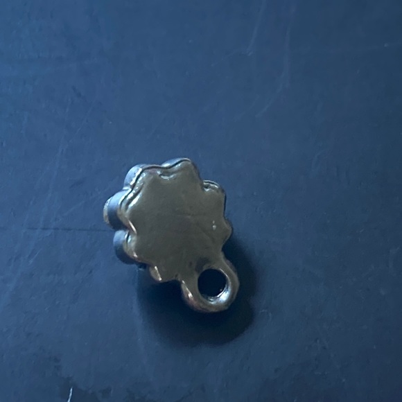 Small Faceted Crystal charm Silver Pendant - Picture 2 of 3